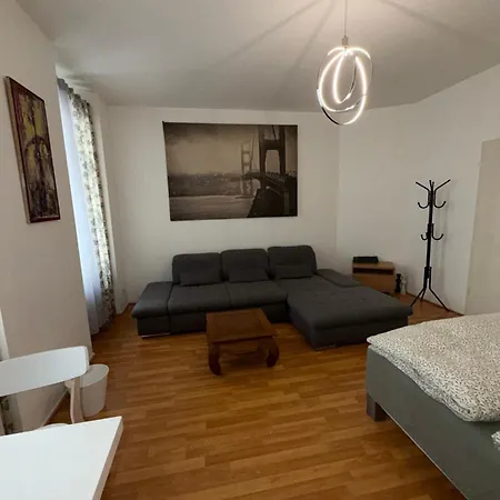 Studio Alloggio in famiglia *